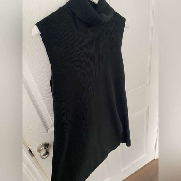 Turtleneck tunic - Picture 4 of 8